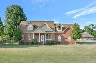 MLS# 2765759 - 303 Fieldstone Dr in Greystone Sub Ph 1 in White House Tennessee 37188