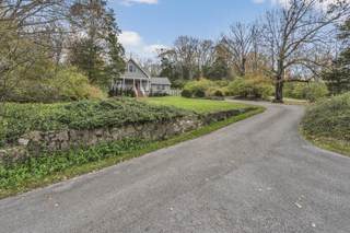 MLS# 2766227 - 7528 Sawyer Brown Rd in n/a in Nashville Tennessee 37221
