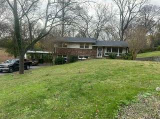 MLS# 2767516 - 740 Currey Rd in Glengarry Park in Nashville Tennessee 37217