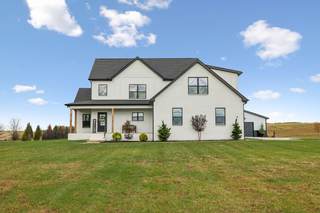 MLS# 2769950 - 29541 Highway 49 E in Henry Acres in Orlinda Tennessee 37141