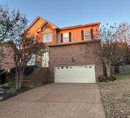 MLS# 2771114 - 107 W Harbor Ct in Harbortowne Phase 5 in Hendersonville Tennessee 37075