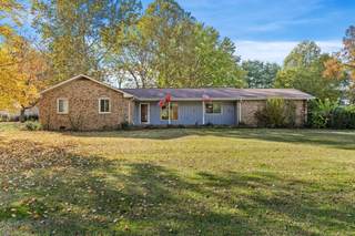 MLS# 2771280 - 109 Spring Hollow Rd in Quailwood Est Sec 2 in Goodlettsville Tennessee 37072