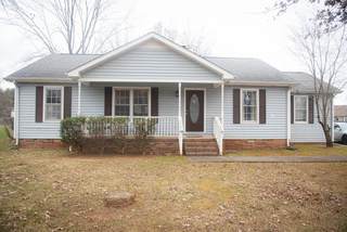 MLS# 2771585 - 1909 Cross Creek Dr in Cross Creek Sec 3 in Murfreesboro Tennessee 37127