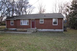 MLS# 2772399 - 2018 Cypress Dr in Meadowgreen in Murfreesboro Tennessee 37130