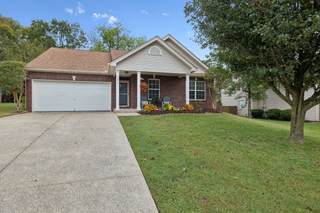 MLS# 2773173 - 1691 Eagle Trace Dr in Chandler Pointe Ph 4 Sec 1 in Mount Juliet Tennessee 37122