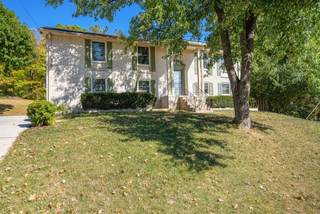 MLS# 2775464 - 5152 Ashley Dr in Huntington Park in Nashville Tennessee 37211