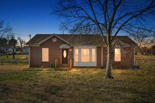 MLS# 2777218 - 104 Sycamore Dr in Northwoods Phase 6 S in White House Tennessee 37188