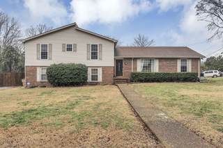 MLS# 2781132 - 284 Clearlake Dr W in Priest Lake Park in Nashville Tennessee 37217