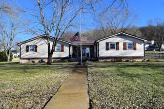 MLS# 2782326 - 109 Masters Ln in Stoneybrook Est Sec 1-B in Columbia Tennessee 38401