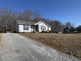 MLS# 2784361 - 3064 E Stone Creek Trl in Stone Creek Sec 3 Replat in Greenbrier Tennessee 37073