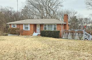 MLS# 2784464 - 215 Forest Retreat Rd in none in Hendersonville Tennessee 37075