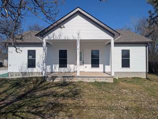 MLS# 2784827 - 614 W 9th St in N/A in Columbia Tennessee 38401