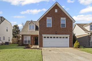 MLS# 2785440 - 7061 Bridgeport Dr in Riverwalk in Nashville Tennessee 37221