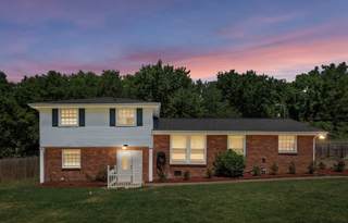 MLS# 2789895 - 210 Moss Trl in Goodlettsville Heights in Goodlettsville Tennessee 37072