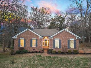MLS# 2791804 - 215 Norfolk Ln in McFarlin Woods Sec 1 in Nolensville Tennessee 37135