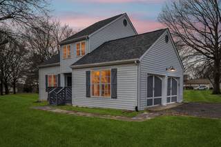 MLS# 2792263 - 202 Elmwood Dr in Oakwood Sec I in Murfreesboro Tennessee 37128