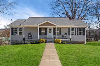 MLS# 2793597 - 217 McLemore St in Downtown Dickson in Dickson Tennessee 37055