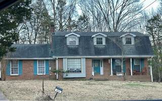MLS# 2795060 - 102 William Shy Dr in Point O View Sec 3B in Hendersonville Tennessee 37075