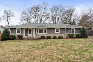 MLS# 2795925 - 820 Spencer Ave in Longview in Gallatin Tennessee 37066