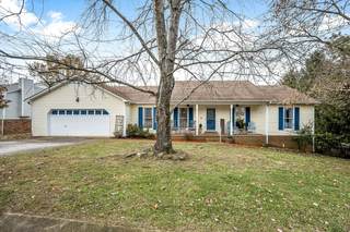 MLS# 2796520 - 1004 Grayson Pl in Carriage Hills Sec 2 in Columbia Tennessee 38401