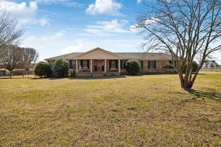 MLS# 2797671 - 2390 Trousdale Ferry Pike in N/A in Lebanon Tennessee 37087