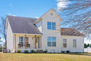 MLS# 2797843 - 2018 Elaina Jeanne Dr in Oak Pointe in Pleasant View Tennessee 37146