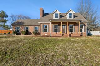 MLS# 2798008 - 718 Princess Ct in Regency Park in Murfreesboro Tennessee 37129