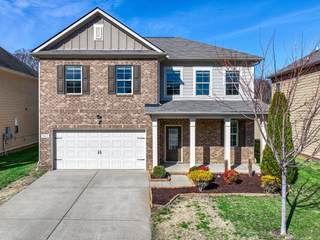 MLS# 2798274 - 945 Manson Crossing Dr in Stonecrest Sec 1 Ph 2A Revision in Murfreesboro Tennessee 37128