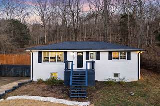 MLS# 2799590 - 4343 Long Hollow Pike in Goodlettsville in Goodlettsville Tennessee 37072
