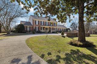 MLS# 2799811 - 2409 McIntyre Ct in Sneed Forest Sec 2 in Franklin Tennessee 37069