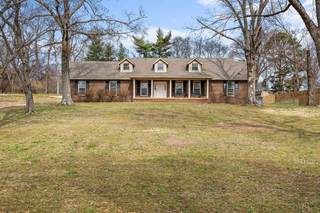 MLS# 2800082 - 8008 Cloverland Dr in Harvard Estates in Nashville Tennessee 37211