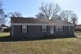 MLS# 2800443 - 107 Skelley Ln in Peony Park in Columbia Tennessee 38401