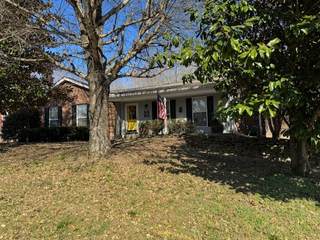 MLS# 2803742 - 206 Eisenhower Dr in Caldwell Estates in Ashland City Tennessee 37015
