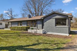 MLS# 2804799 - 1712 W Main St in Downtown Franklin in Franklin Tennessee 37064