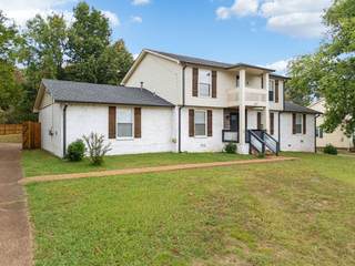 MLS# 2805179 - 281 Clearlake Dr W in Priest Lake Park in Nashville Tennessee 37217
