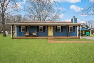 MLS# 2805312 - 2105 Wolfe Rd in White Bluff Hills Sec A in White Bluff Tennessee 37187