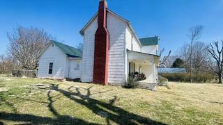 MLS# 2805785 - 110 Woodruff Rd in none in Adams Tennessee 37010