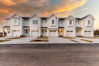 MLS# 2805934 - 123 High Park Circle in High Park Townhomes in Lebanon Tennessee 37087