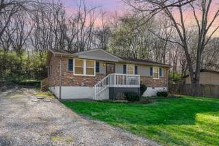 MLS# 2806088 - 507 Buffalo Trl in Rancho Acres Sec 2 in Mount Juliet Tennessee 37122