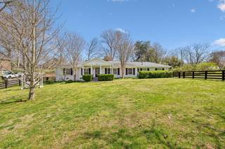 MLS# 2806966 - 5448 Hill Road Cir in Brentview Meadows in Nashville Tennessee 37220