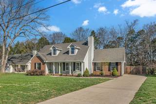 MLS# 2807766 - 118 Saint Michaels Ln in St Johns Wood in Smyrna Tennessee 37167