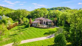 MLS# 2809525 - 947 Tyne Blvd in Bridle Path Estates in Nashville Tennessee 37220