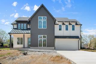 MLS# 2810148 - 724 Newhall Dr in Eastland Acres / East Nashville in Nashville Tennessee 37206