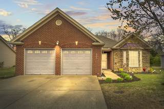 MLS# 2810647 - 200 Blossom Ct in Magnolia Village Ph 3 in White House Tennessee 37188