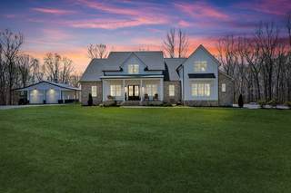 MLS# 2813214 - 7461 Crow Cut Rd in N/A in Fairview Tennessee 37062