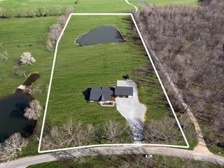 MLS# 2813585 - 1592 Eno Road in . in Dickson Tennessee 37055