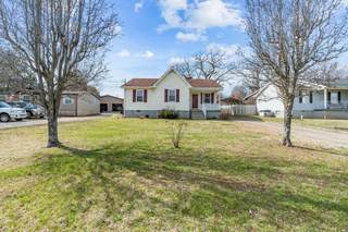 MLS# 2814732 - 326 Elm Ave in Fields Est in Watertown Tennessee 37184