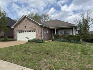 MLS# 2815622 - 644 Lilycrest Dr in Twin Eagles Ph 4 in Gallatin Tennessee 37066