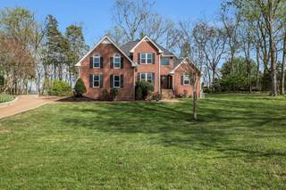 MLS# 2817170 - 104 Acorn Ct in Stonebrook Sec 8 in Nolensville Tennessee 37135