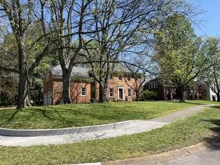 MLS# 2818619 - 405 Honeysuckle Cir in Eagles Glen Sec 1 in Franklin Tennessee 37067